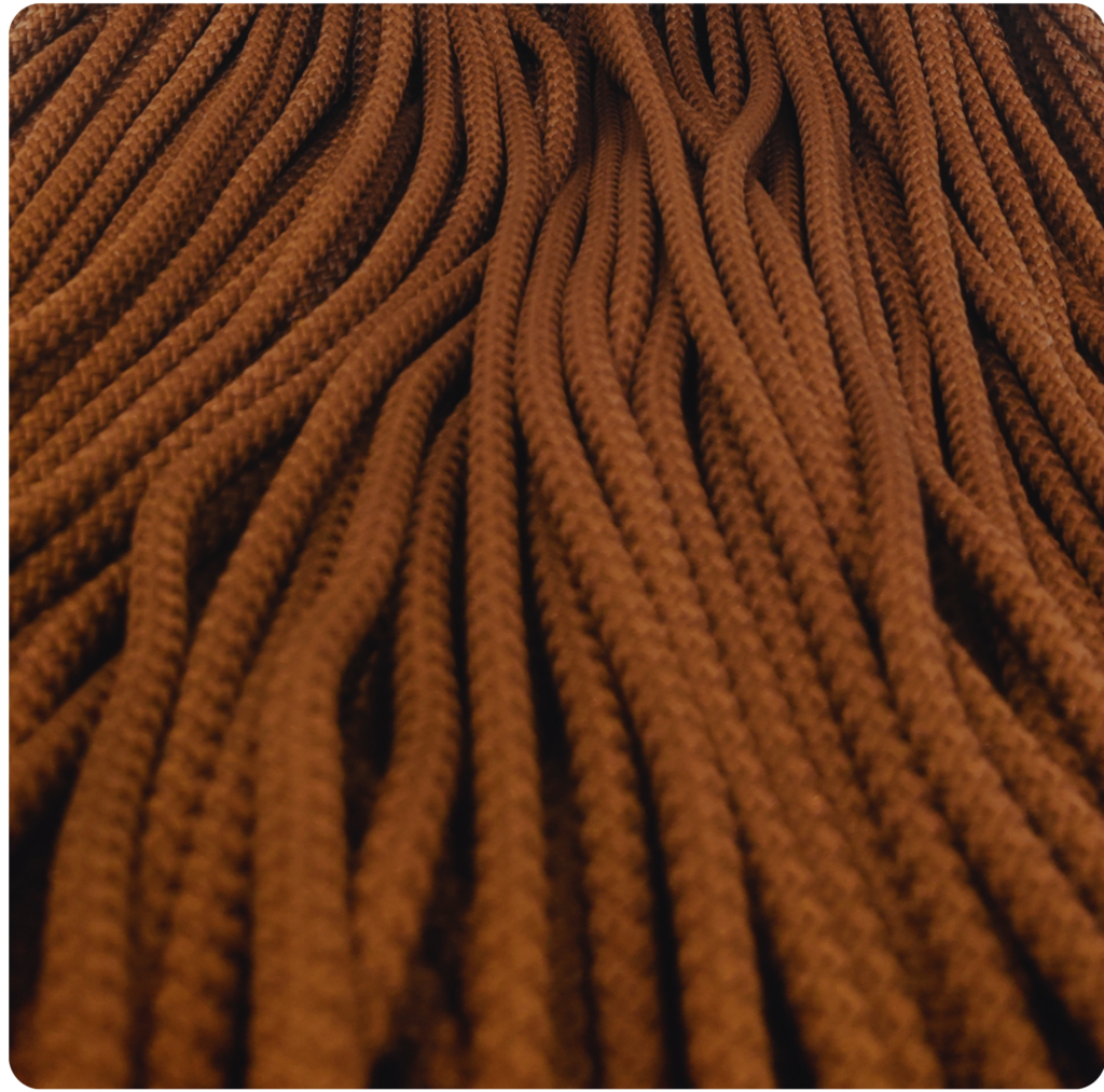 Round outdoor ropes